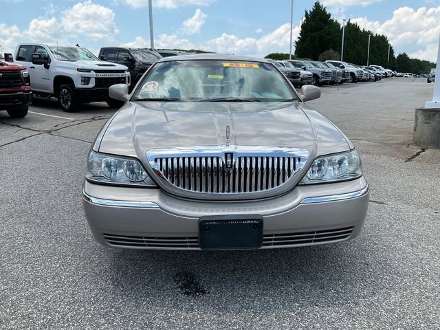 lincoln town car 2003 1LNHM81W53Y683095 image lincoln town car 2003 1LNHM81W53Y683095 image